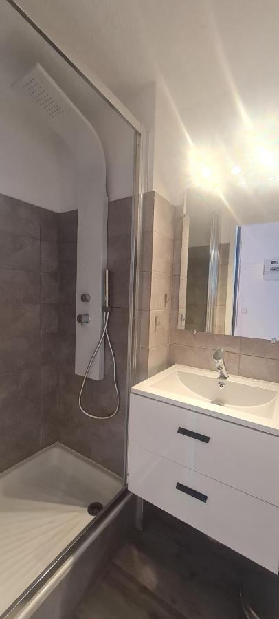 Appartement Avec Balcon, Vue Mer, Piscine, Parking Agde Exterior photo